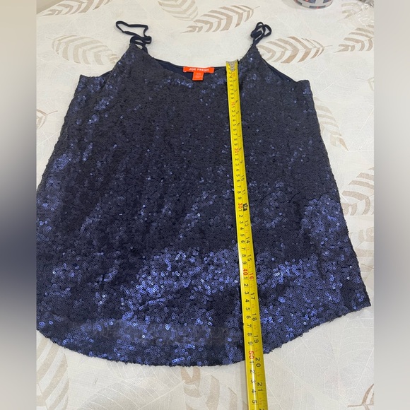 Women Sleeveless Sparkle Shimmer Tops - Picture 3 of 4